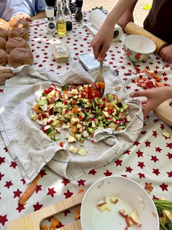 mixing-tasting-nature-education